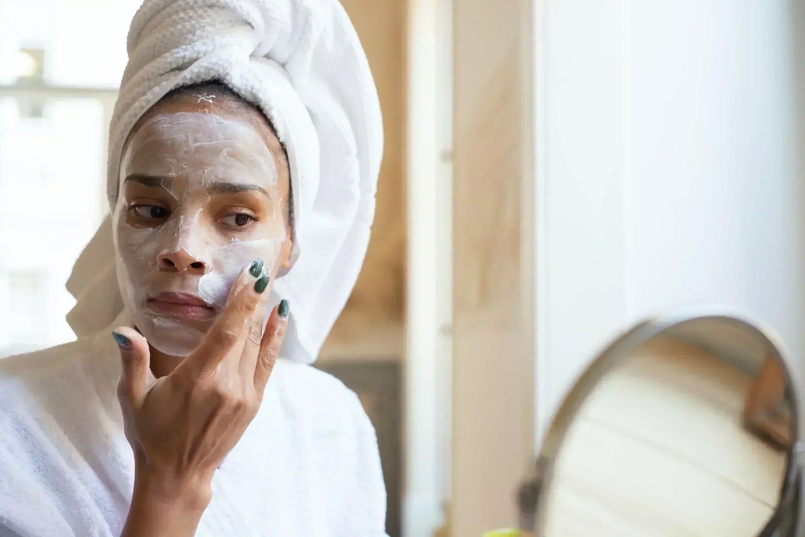 The Difference Between Moisturizing and Hydrating Skin Care